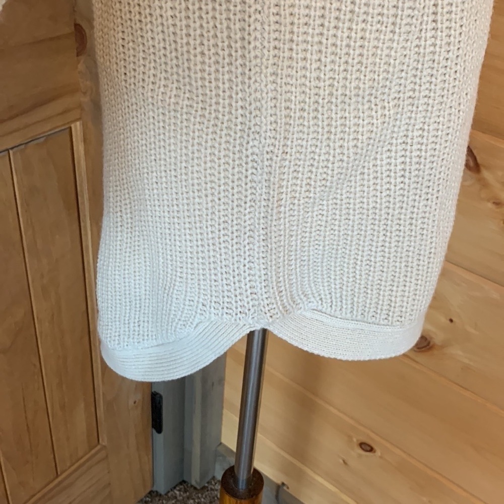 RD Style / Stitch Fix cream color sweater Size Medium - Picture 10 of 13